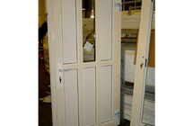 Lieferung und Einbau von Türen